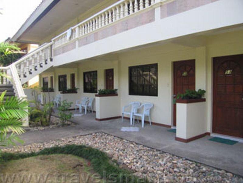 Casa Pilar Beach Resort Manoc-Manoc Exterior photo