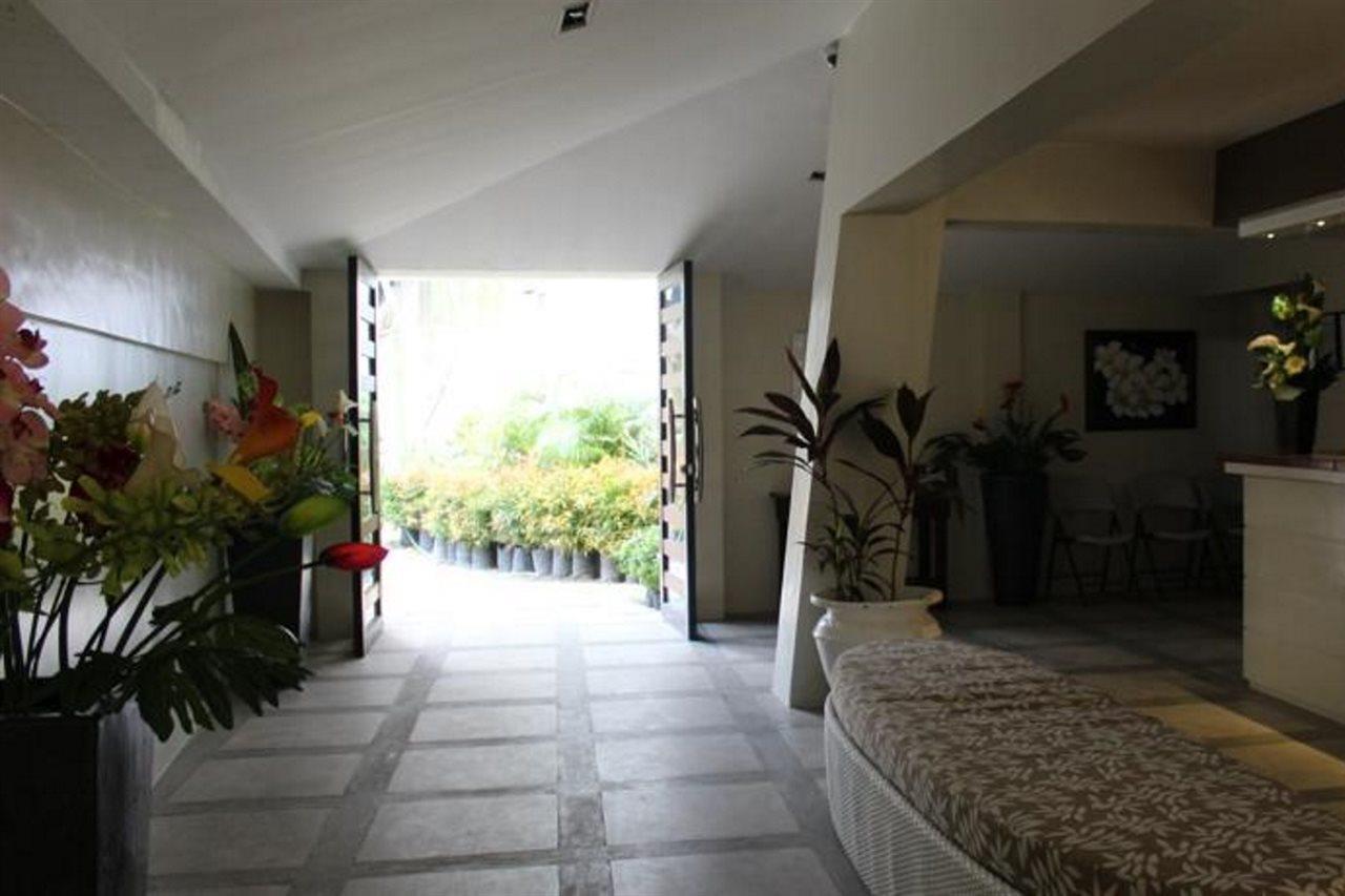 Casa Pilar Beach Resort Manoc-Manoc Exterior photo